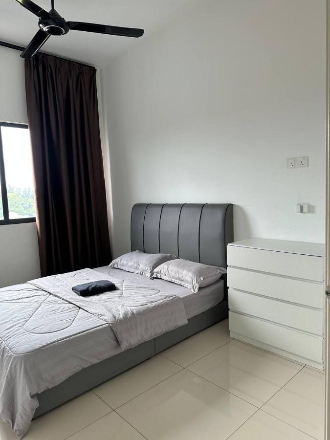 Inadh Suites @ Icon Residence With Pool Kuala Terengganu Luaran gambar